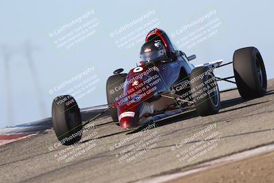 media/Oct-26-2025-CalClub SCCA (Sun) [[8ce1e69566]]/Group 6/Grapevine/